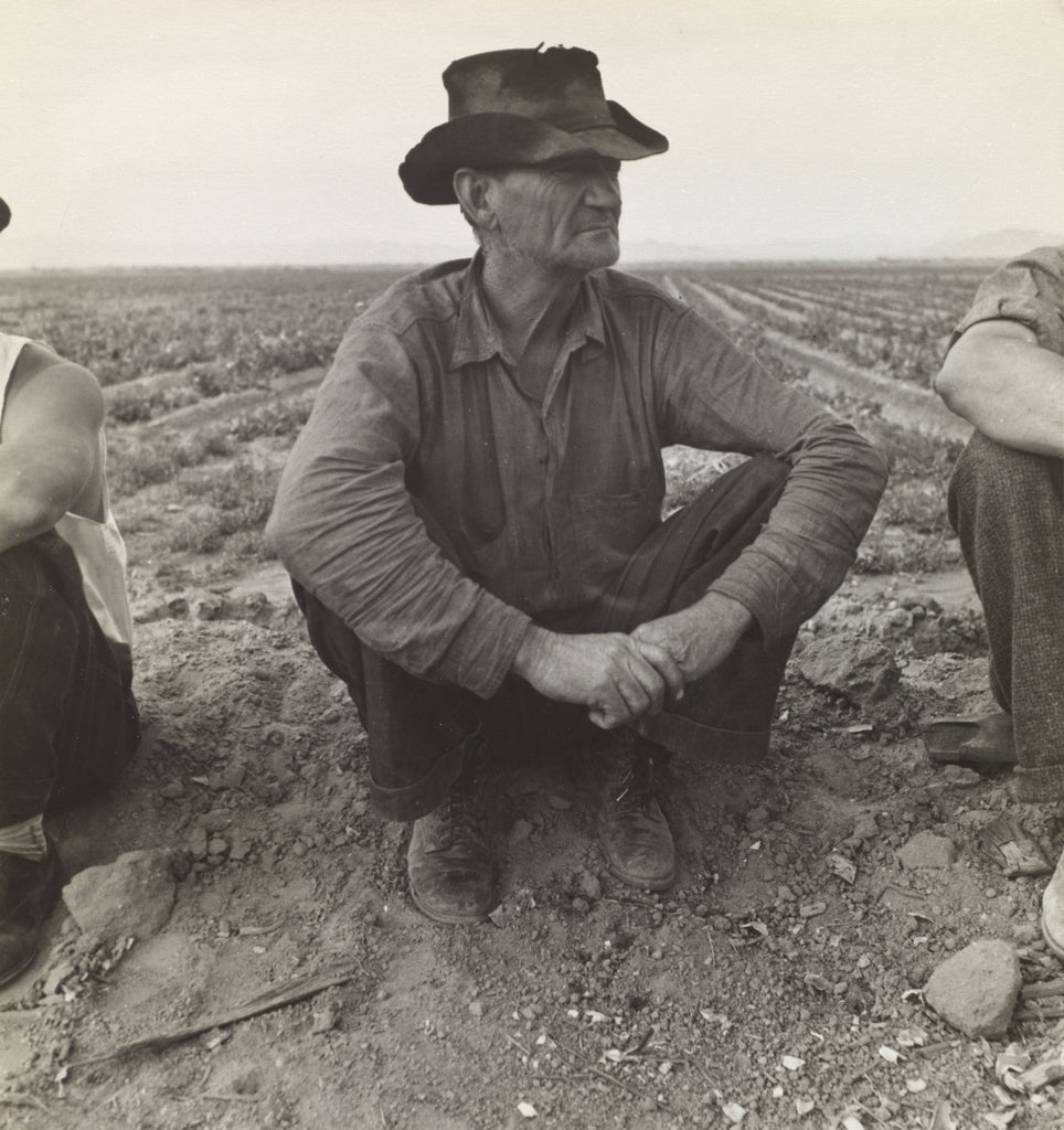 Dorothea Lange:Waiting for Work on Edge of the Pea Field, Ho, Poster Print Wall Art