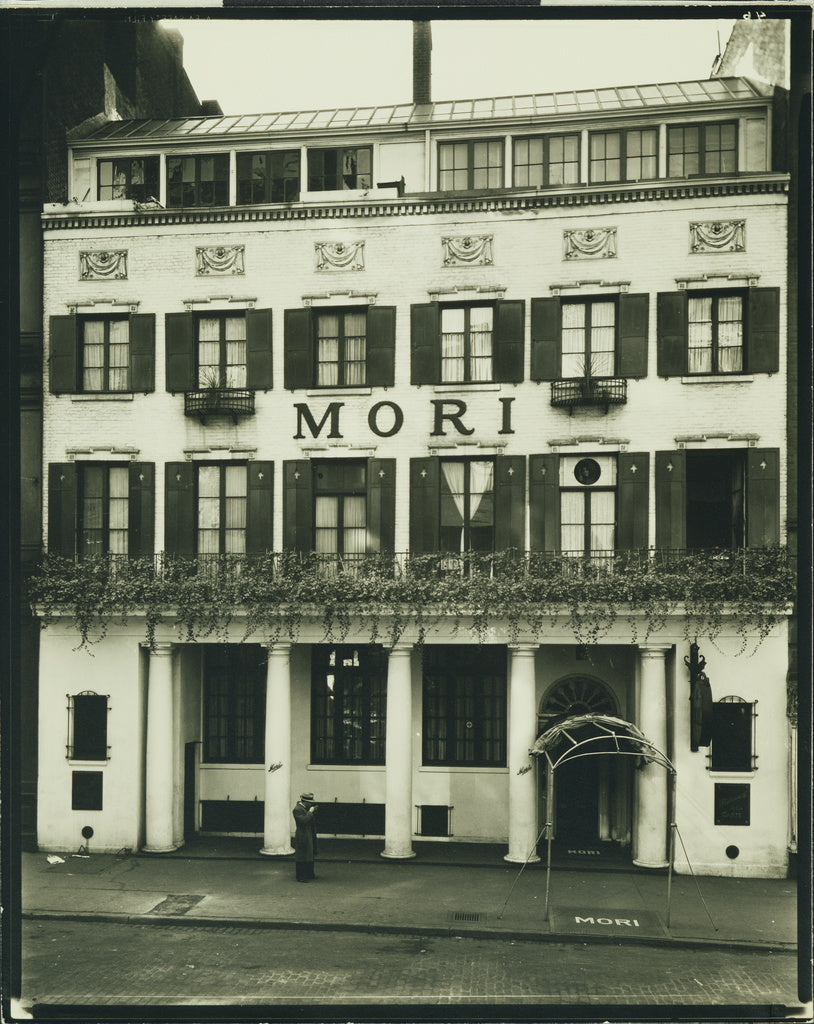 Berenice Abbott:Mori's Restaurant, Poster Print Wall Art