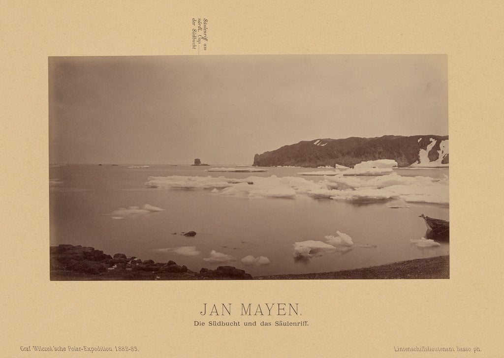 Richard Basso:Jan Mayen, Die Sudbucht und das Saulenriff, Poster Print Wall Art