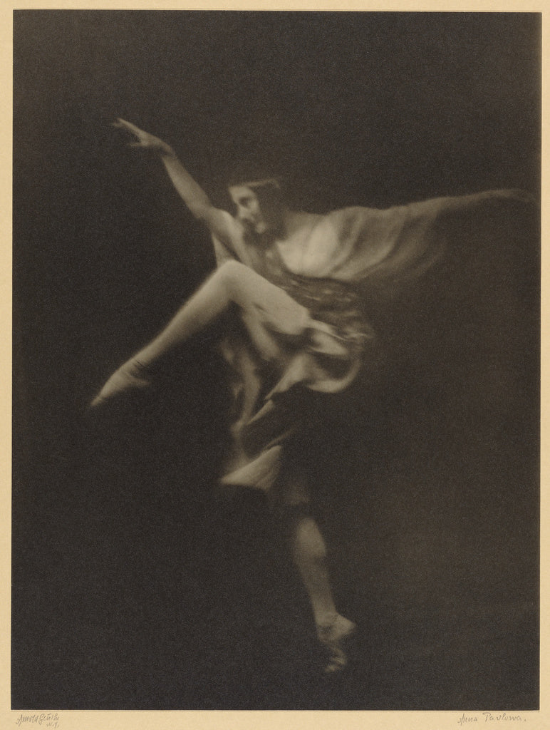 Arnold Genthe:Anna Pavlowa, Poster Print Wall Art