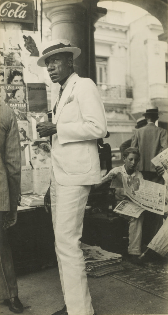 Walker Evans:Havana Citizen / Citizen in Downtown Havana, Poster Print Wall Art