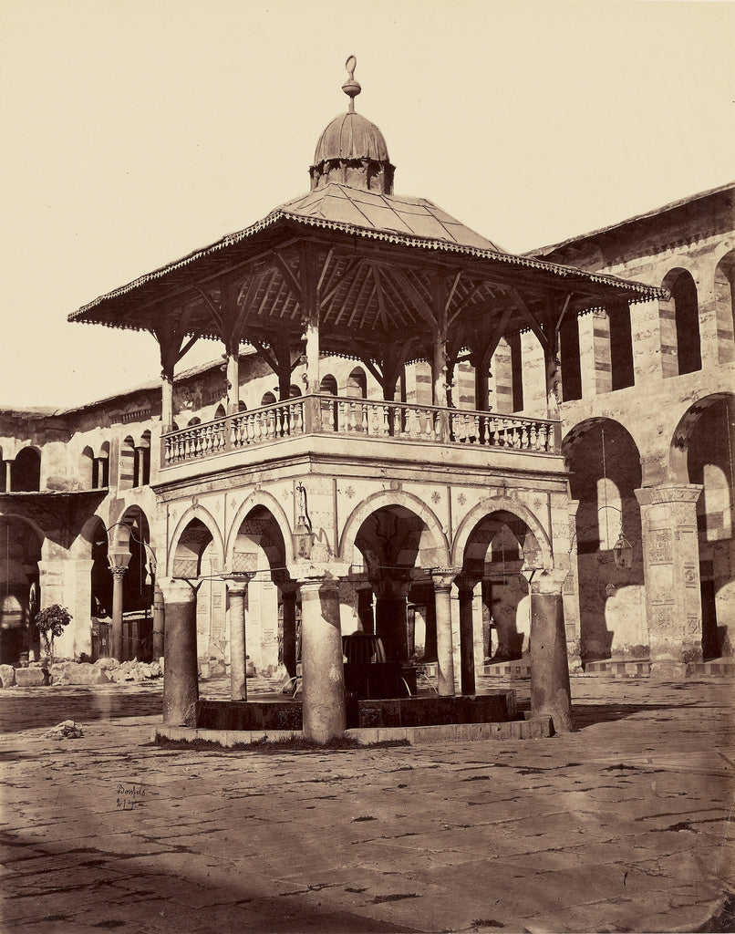Félix Bonfils:Fontaine a l'interieur de la Grande Mosque - , Poster Print Wall Art