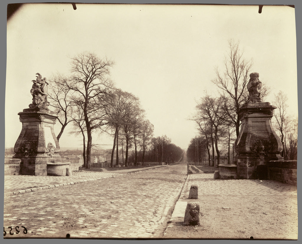 Eugène Atget:Juvisy, les belles fontaines, Poster Print Wall Art