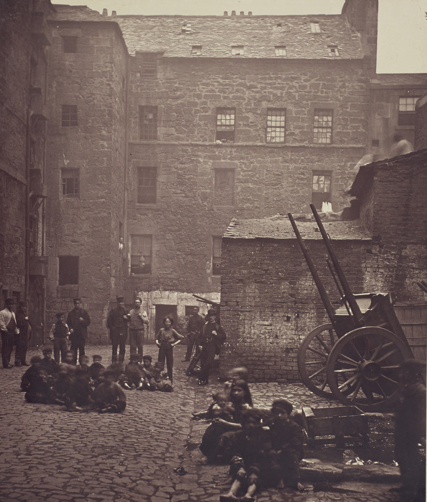 Thomas Annan:Close, No. 46 Saltmarket., Poster Print Wall Art