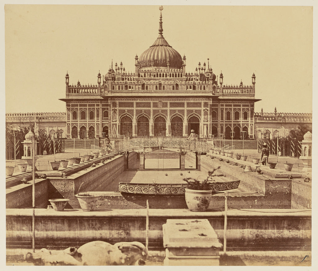 Felice Beato:[The Hosainabad Emambara and Tomb of Mahomed Al, Poster Print Wall Art