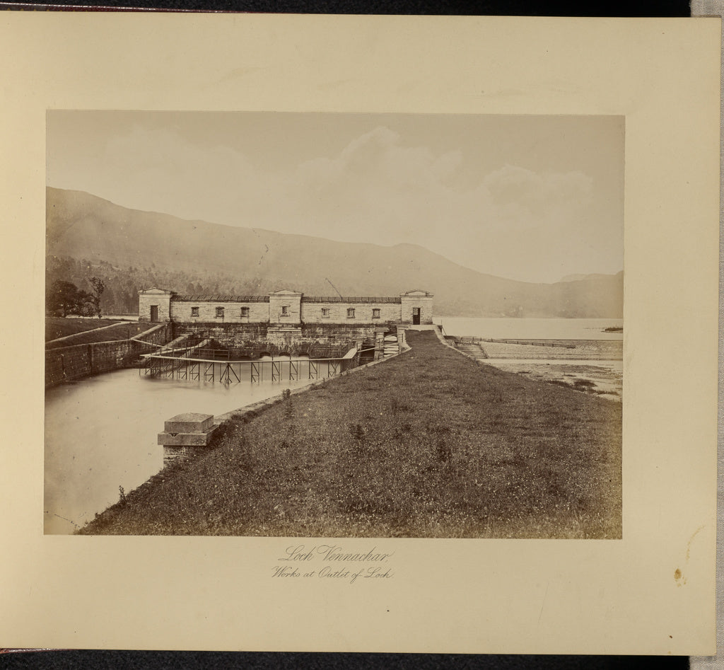 Thomas Annan:Loch Vennachar, Poster Print Wall Art