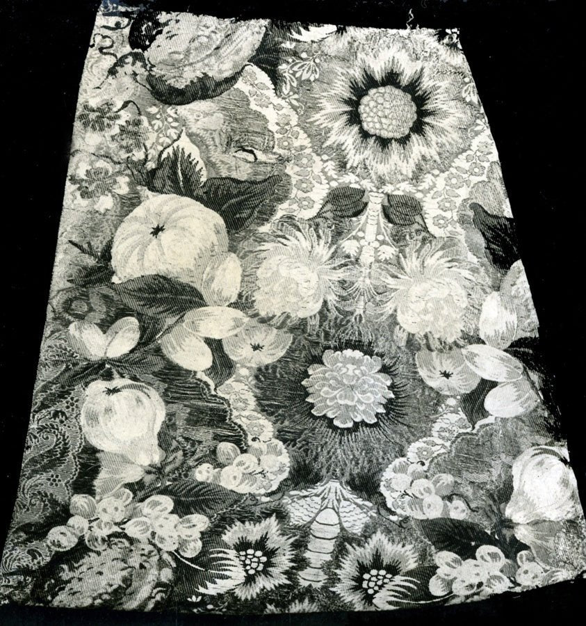 17 Fragments by France, 23x16"( A2 size ) Poster Print