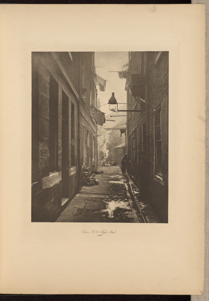 Thomas Annan:Close No. 80 High Street, Poster Print Wall Art
