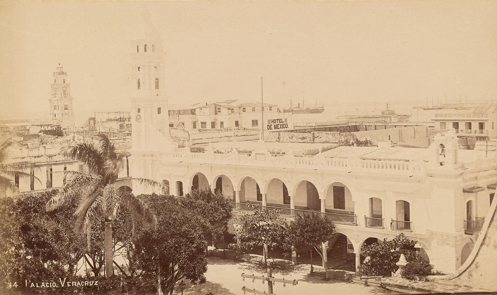 Unknown:Palacio, Veracruz, Poster Print Wall Art