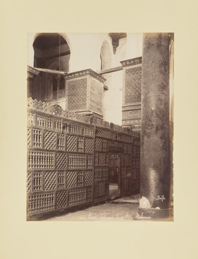 Félix Bonfils:Caire - Intérieur de sultan Kalaoun, Poster Print Wall Art