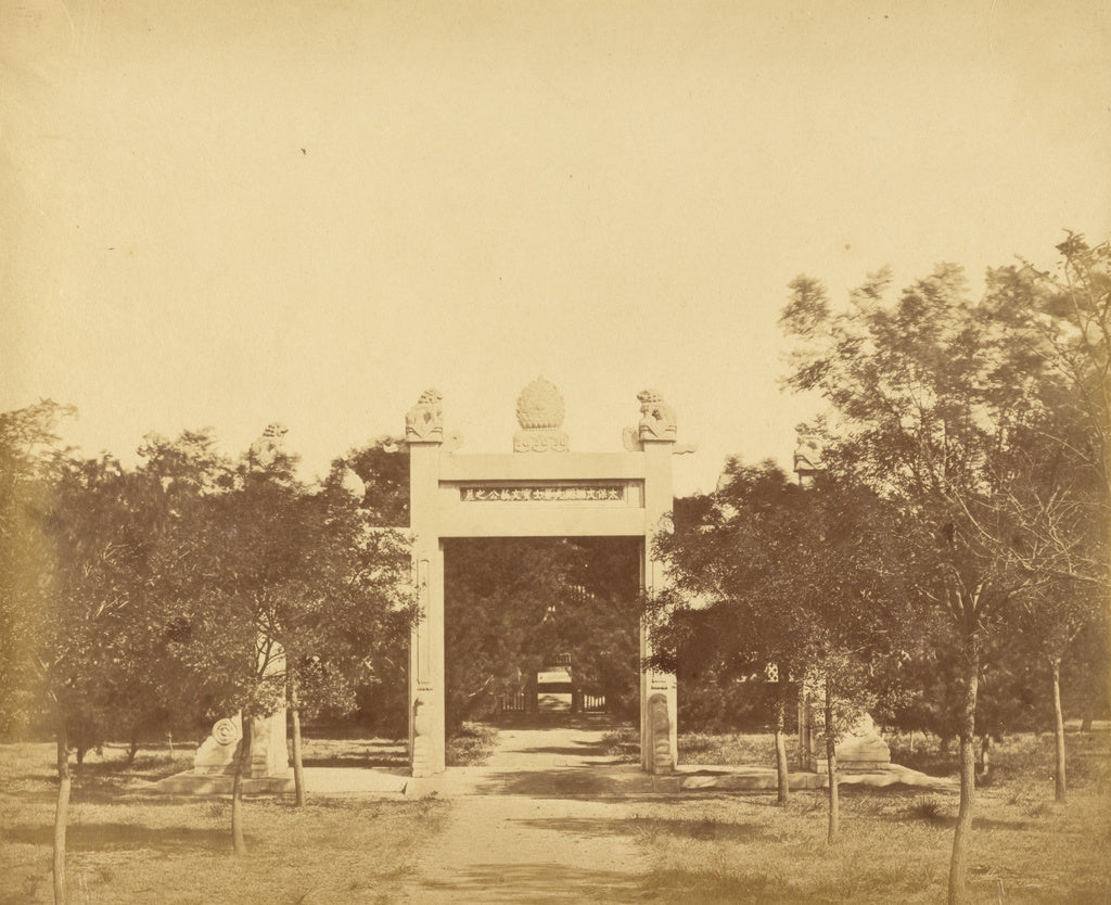 Felice Beato:[Tomb near Pa-li-k'um. The Scene of the Commenc, Poster Print Wall Art