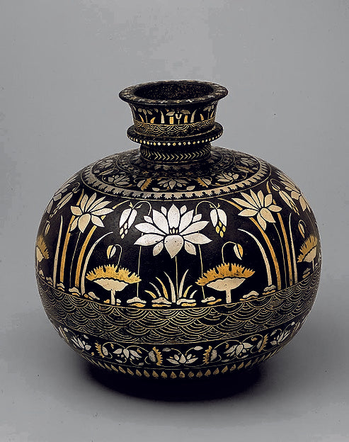 :Bidri Huqqa Base with Lotuses Emerging from a Pond mid-17th-16x12"(A3) Poster