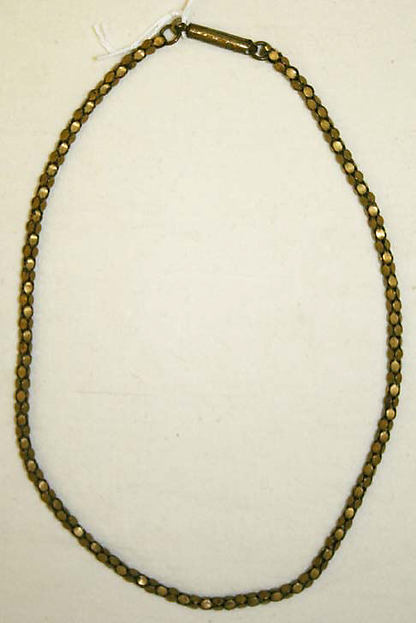 Necklace 1700–1938,16x12"(A3)Poster