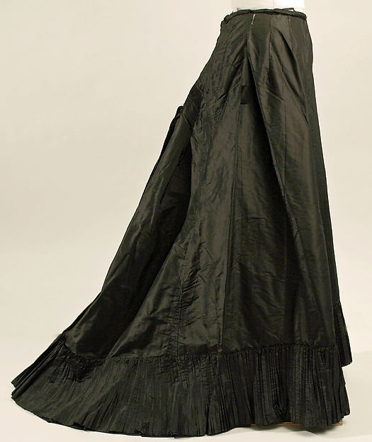 Petticoat c1908,16x12"(A3)Poster