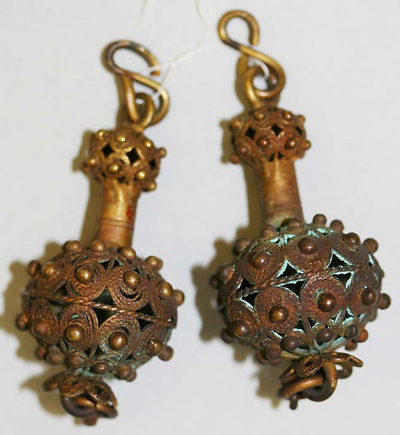 Earrings late 19th–early 20th cent,16x12"(A3)Poster