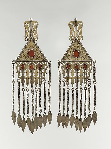 :Headdress Ornament mid-to late 19th century-16x12"(A3) Poster