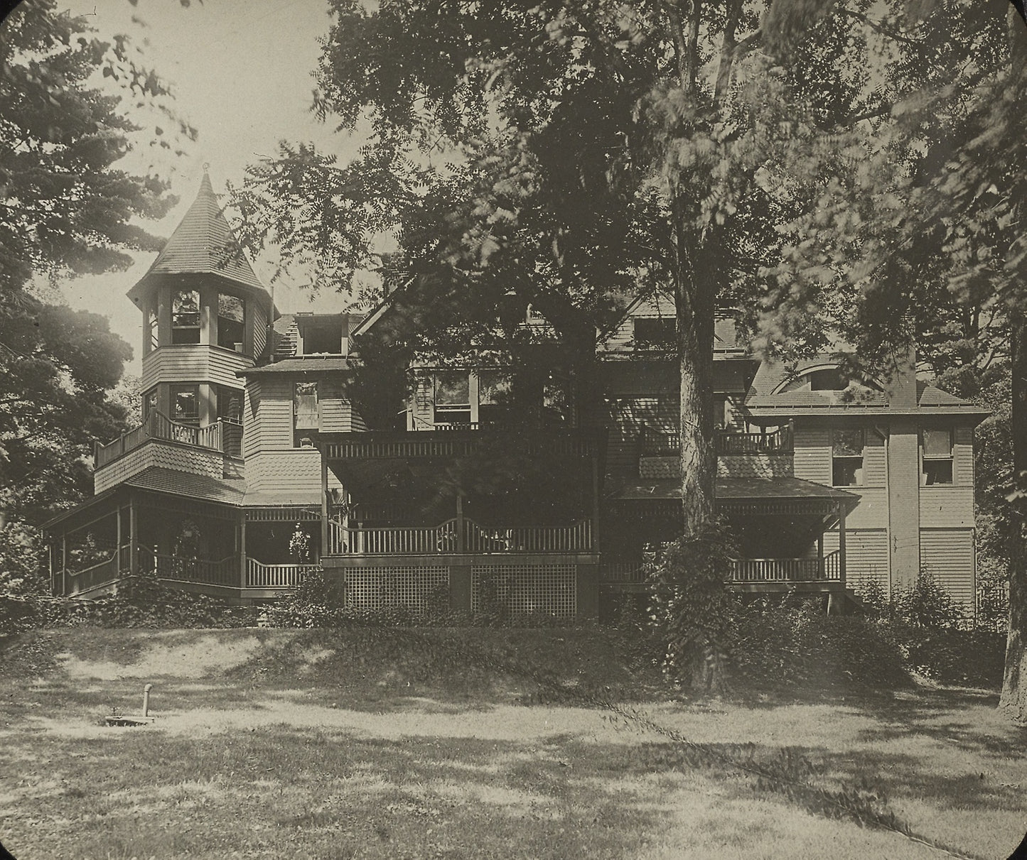 Oaklawn House, (East Side) - Alfred Stieglitz, Poster Print Wall Art