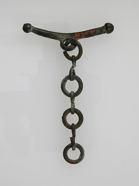 :Chain Fragment with Suspensory Bar 1st–7th century-16x12"(A3) Poster