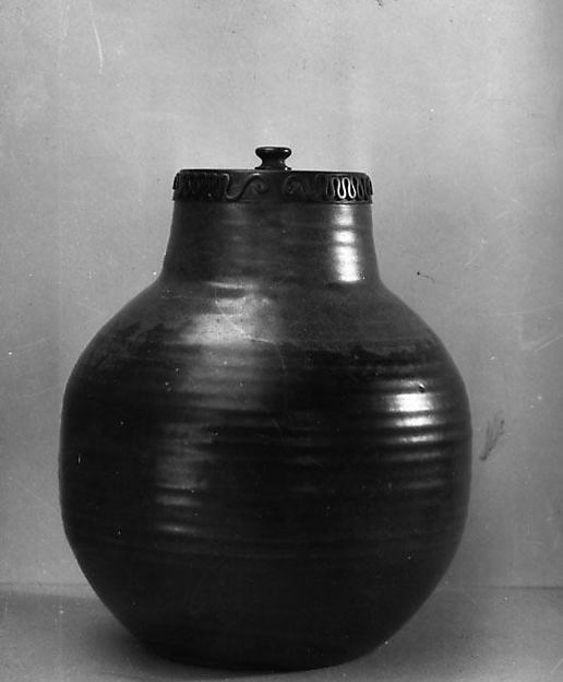- Vase first quarter 20th century, Poster Print Wall Art