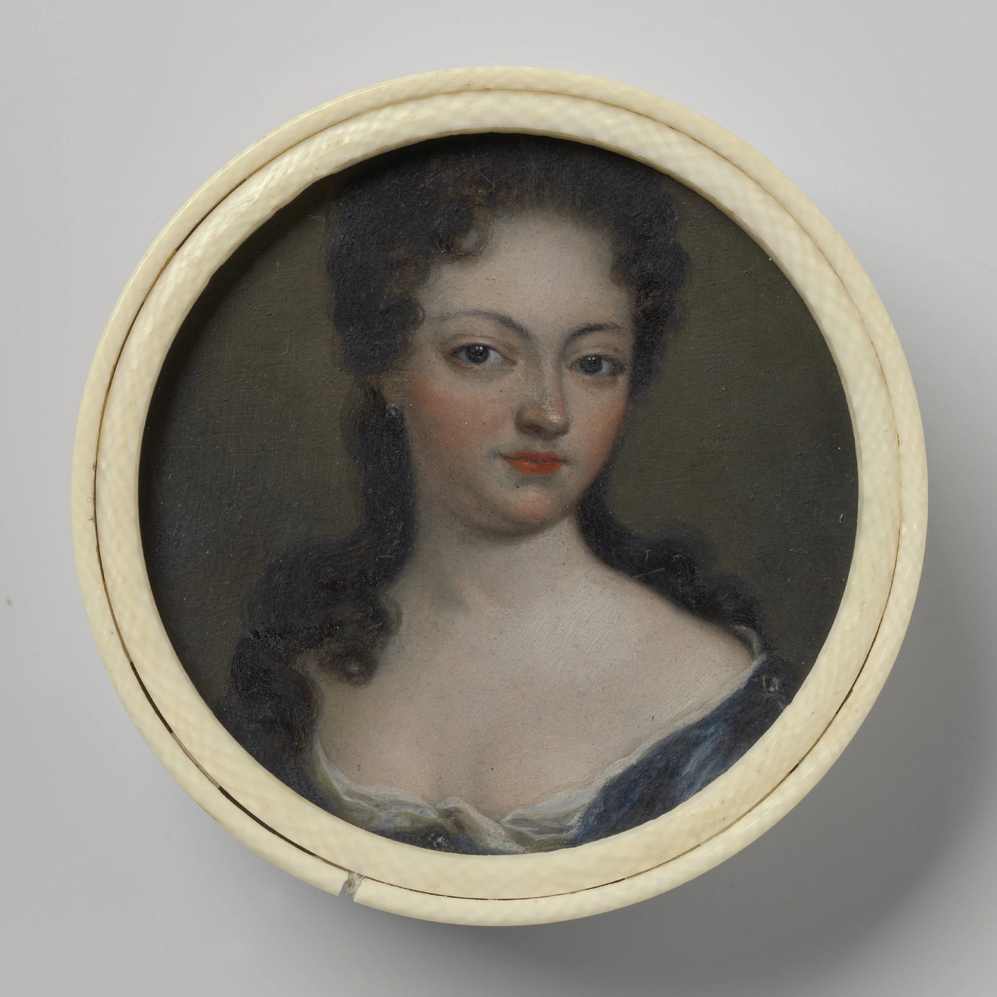 Portrait of a Woman – toegeschreven aan Jan Frans van Douven Vintage Portrait Art Print | Wall Art Poster