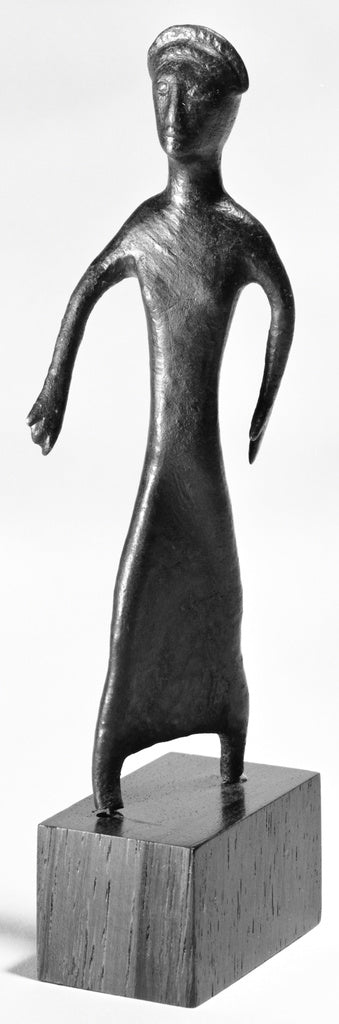 Unknown:Statuette of a Woman,16x12