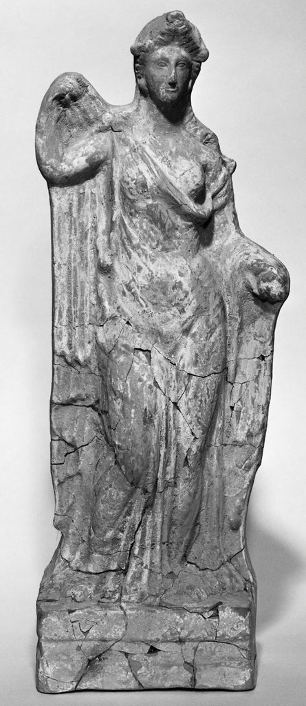Unknown:Statuette of a Draped Venus,16x12