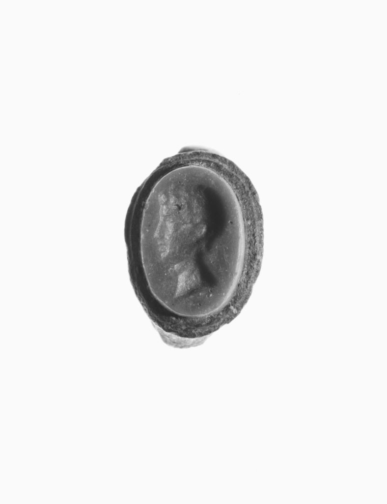 Unknown:Molded Gem Inset Into a Fragmentary Ring, Poster Print Wall Art