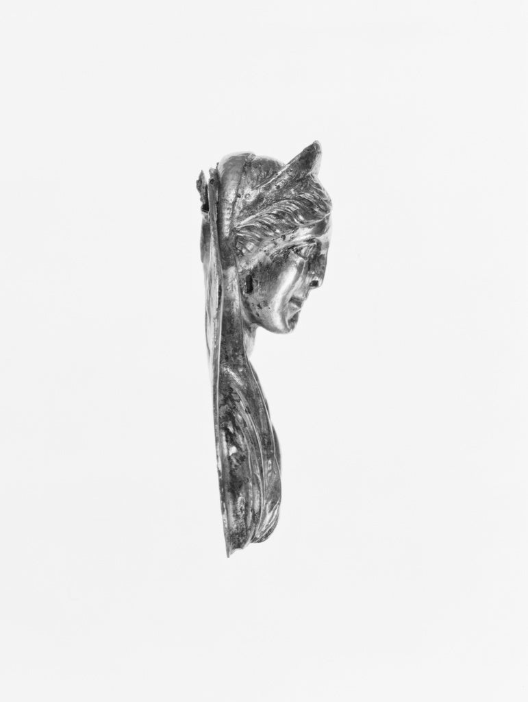 Unknown:Female Bust Applique, Poster Print Wall Art