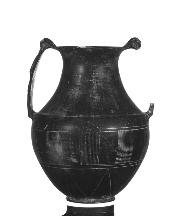 Unknown:Imitation of an Etruscan Bucchero Amphora with One U,16x12