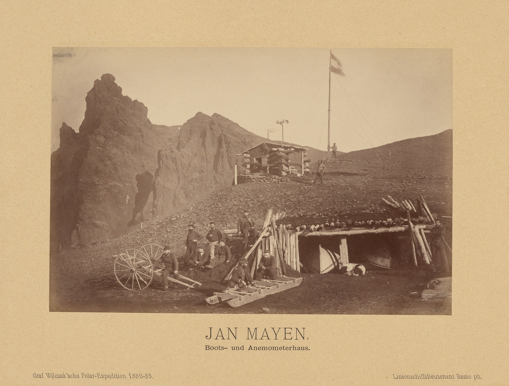 Richard Basso:Jan Mayen, Boots- und Anemometerhaus, Poster Print Wall Art