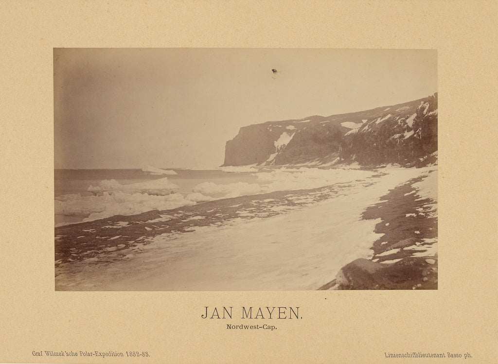 Richard Basso:Jan Mayen, Nordwest-Cap, Poster Print Wall Art