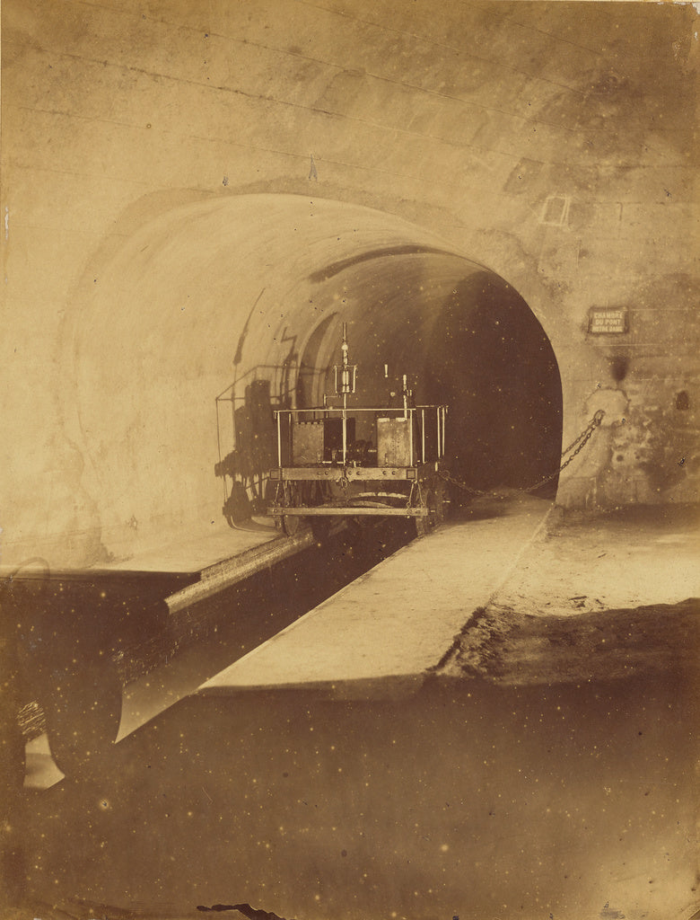 Nadar [Gaspard Félix Tournachon]:[Chambre du Pont Notre Dam,16x12"(A3)Poster