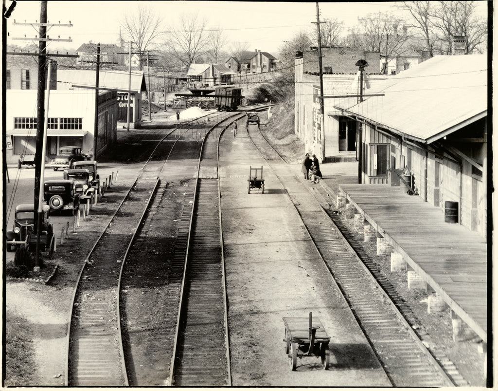 Walker Evans:Railroad Station, Edwards, Mississippi, Poster Print Wall Art