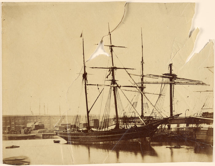 Unknown maker, French:[Ships docked in harbor],16x12
