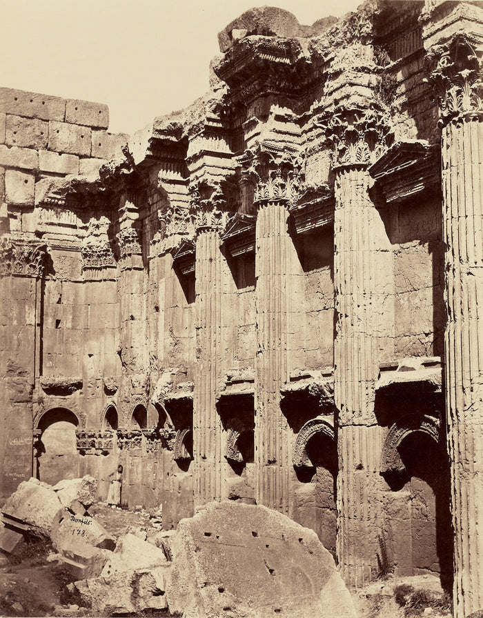 Félix Bonfils:Interieur du Temple de Jupiter - Balbek,16x12