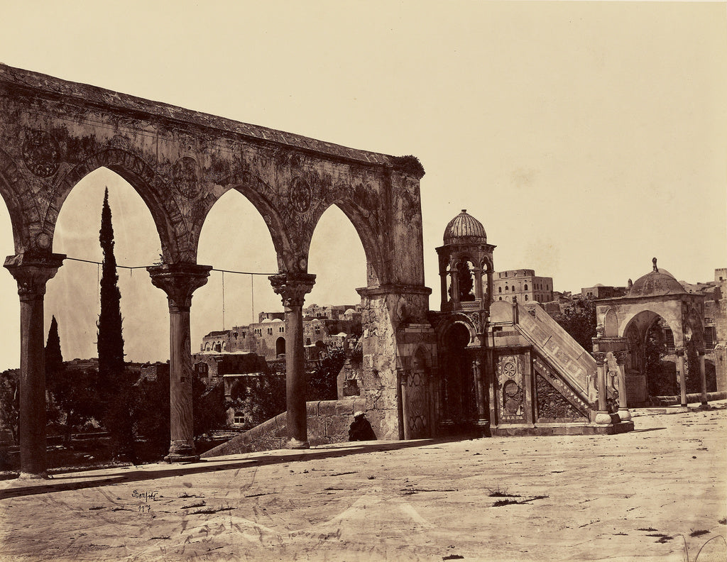Félix Bonfils:Member sur la plate-forme du Temple (Jerusale, Poster Print Wall Art