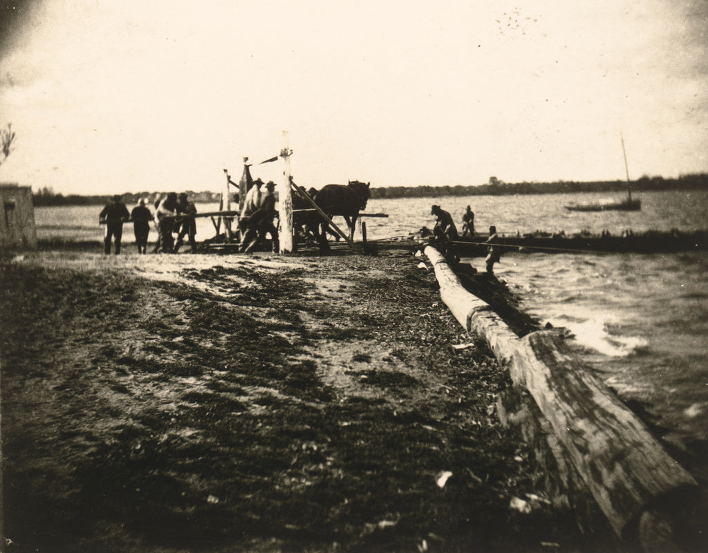 Thomas Eakins:[Shad Fishermen Hauling the Net with a Capstan, Poster Print Wall Art