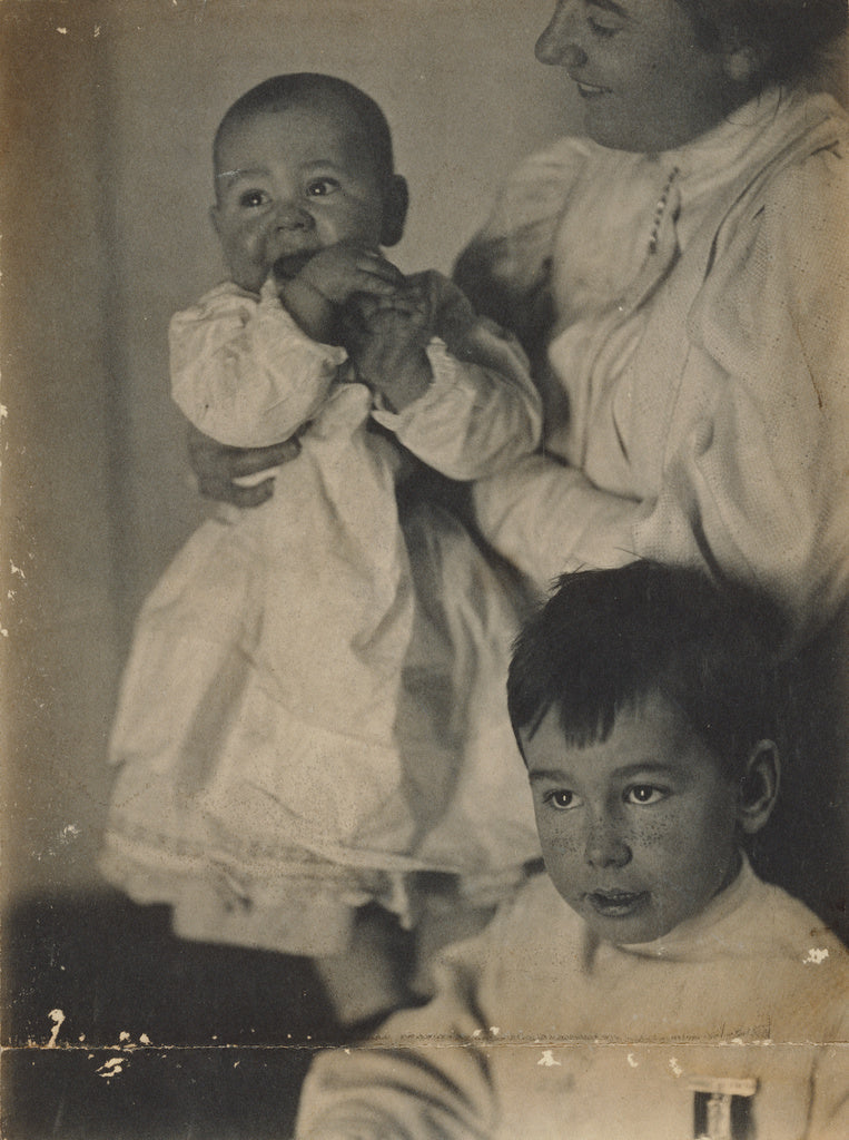 Gertrude Käsebier:[Gertrude O'Malley, Charles and baby Eliz,16x12"(A3)Poster