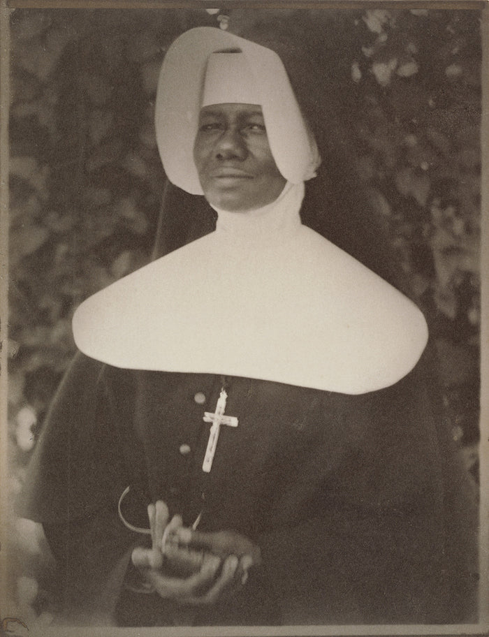 Doris Ulmann:[Sister Mary Paul Lewis, a Sister of the Order ,16x12