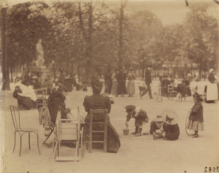 Eugène Atget:[Women and Children in the Luxembourg Gardens],16x12