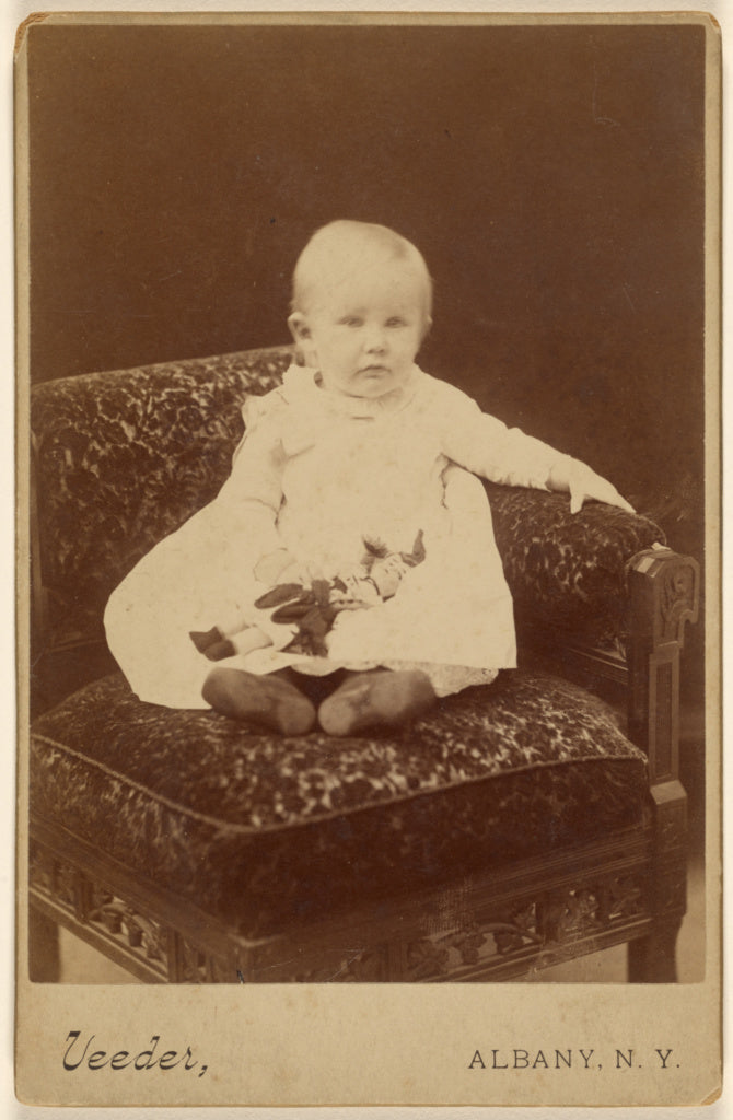 Aaron Veeder:Danpapa's - Hark/[Baby, seated], Poster Print Wall Art