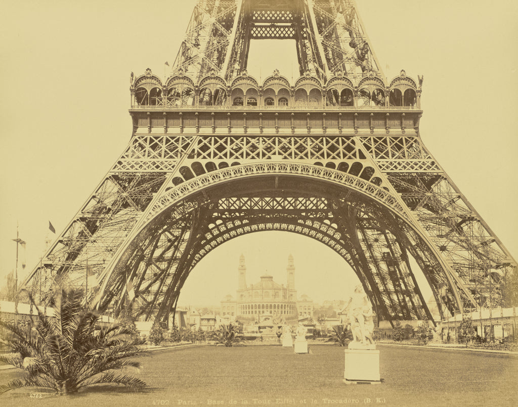 Adolphe Block:Paris - Base de la Tour Eiffel et le Trocadér,16x12"(A3)Poster