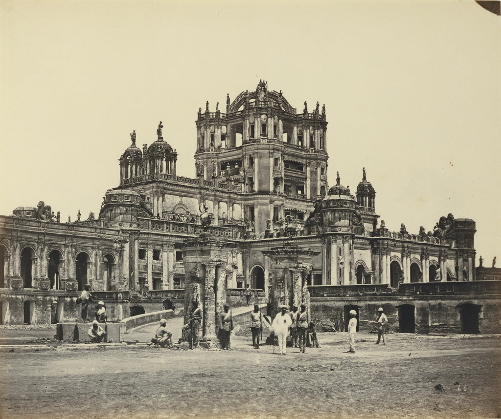 Felice Beato:[The Martinière Braysyer's Sikhs], Poster Print Wall Art