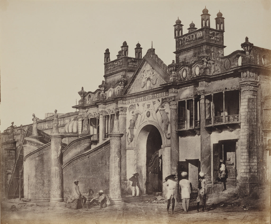 Felice Beato:[A Gateway Leading Into the Kaiserbagh], Poster Print Wall Art