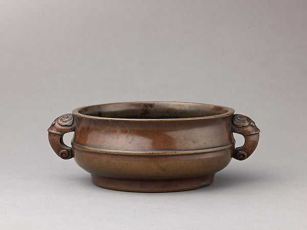 Chinese , Qing Dynasty:Censer with elephant-shaped handles 1-16x12"(A3) Poster