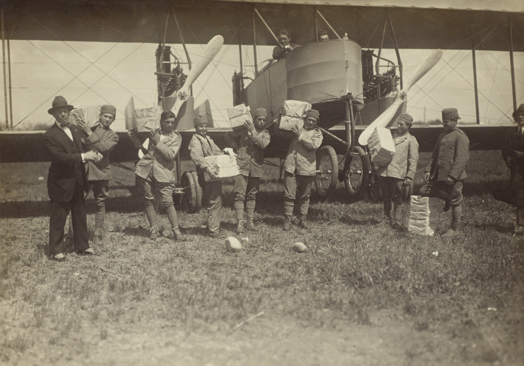 Fédèle Azari:[Men grouped in front of a Caproni Ca. 3 airp,16x12"(A3)Poster