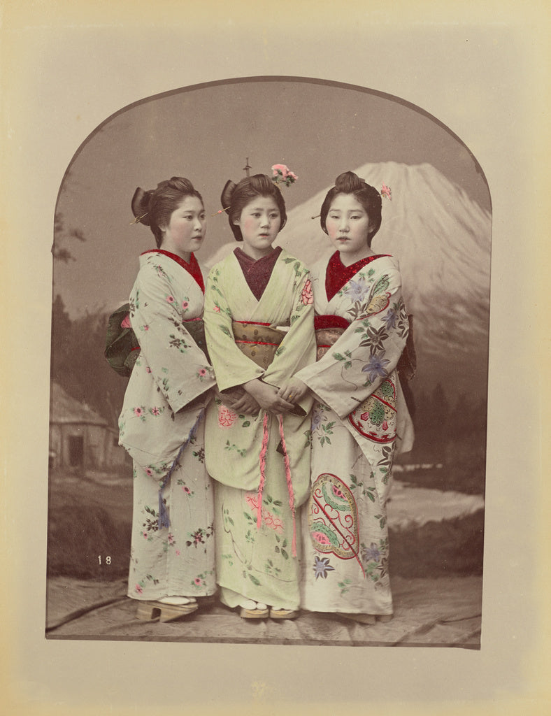 Kusakabe Kimbei:[Three Girls],16x12"(A3)Poster