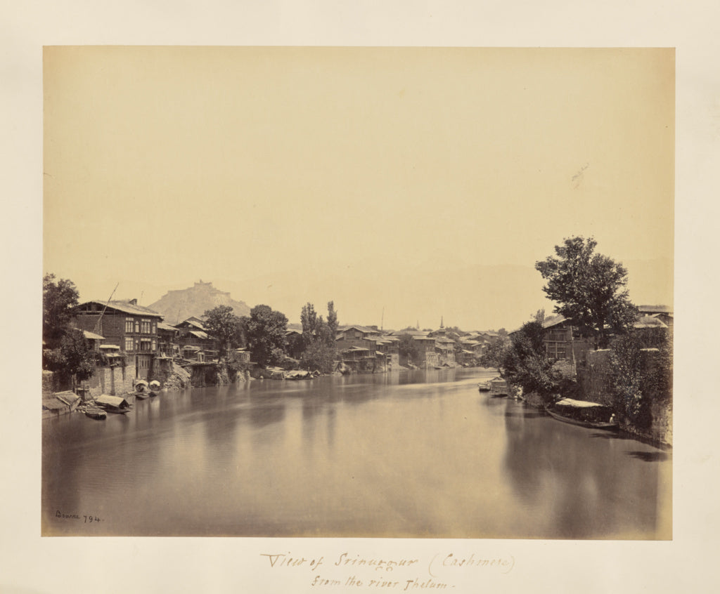 Samuel Bourne:Srinuggur: Up the River from the 6th Bridge, Poster Print Wall Art