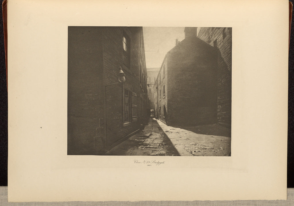 Thomas Annan:Close No. 29 Bridgegate, Poster Print Wall Art