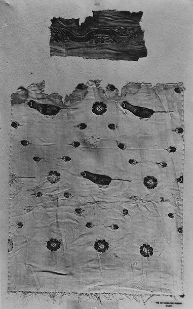 :Fragment of a Tunic with a Serpent Motif Shoulder Band 5th–-16x12